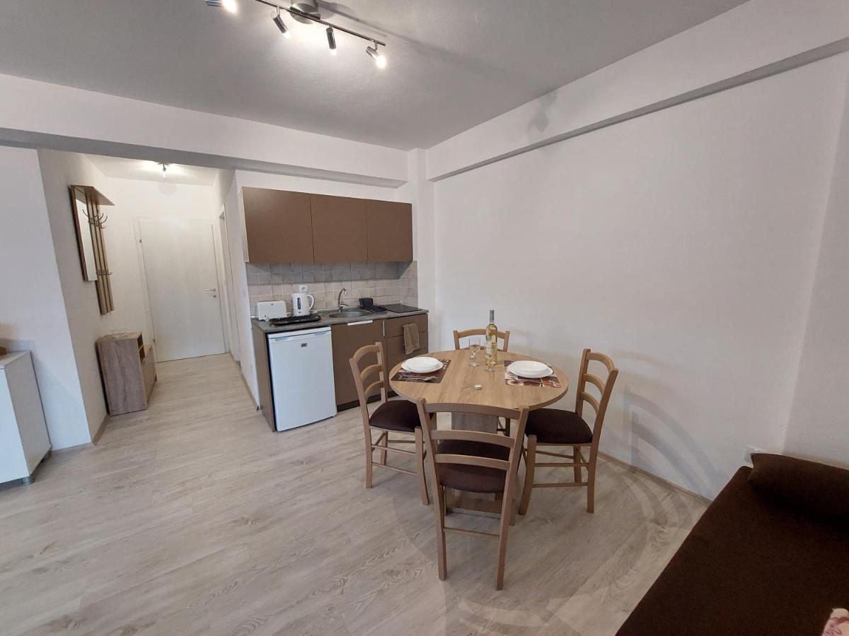 Dzusy Apartments Ohrid Exterior foto